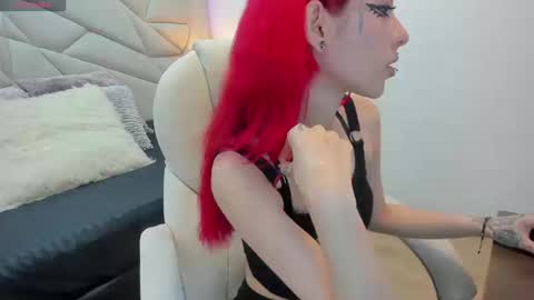 venusxneo online show from September 10, 9:49 pm