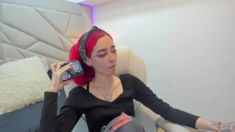 venusxneo online show from September 19, 10:02 pm