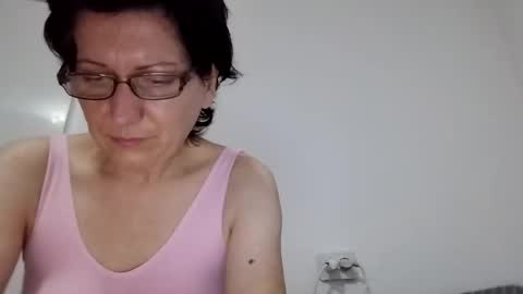 Vera online show from November 18, 6:55 pm