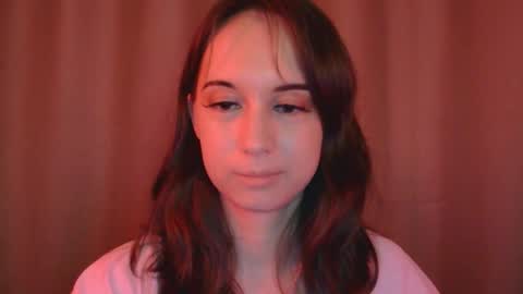 Una online show from January 7, 3:28 pm