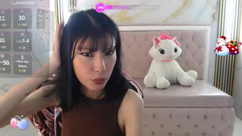 Verana  online show from November 8, 8:45 pm