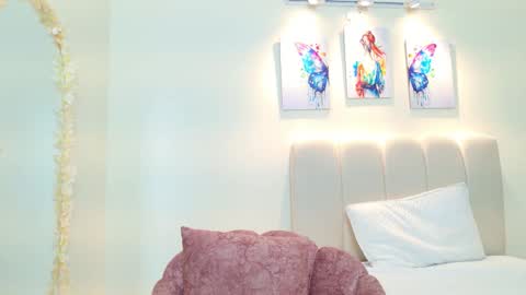 Vera online show from March 17, 1:16 pm