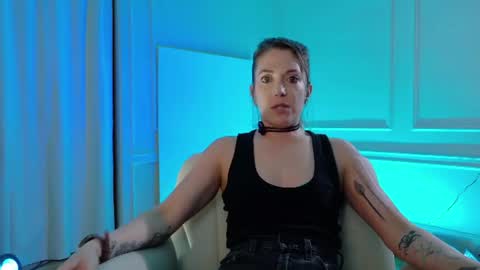 Vera Victors online show from June 12, 2:10 am