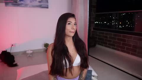 vero_cam online show from February 27, 12:57 am