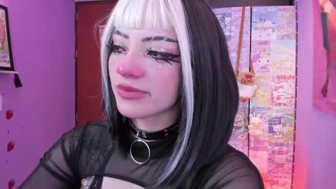     online show from September 18, 12:25 am