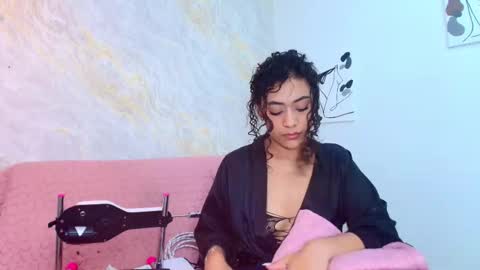 Vero online show from October 20, 3:11 am