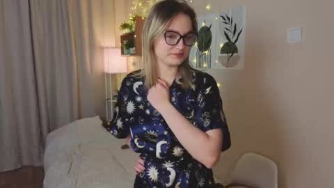 Veronica online show from October 30, 3:18 am