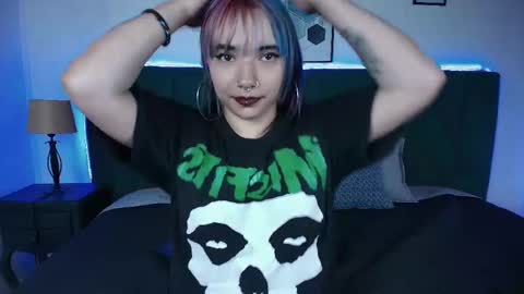 Veronica online show from March 12, 8:20 pm