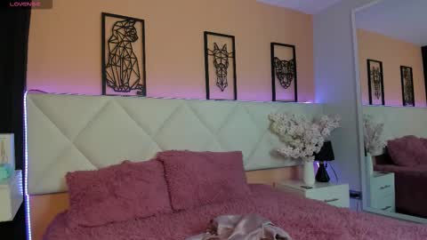 veronica_hill_ online show from September 17, 3:21 am