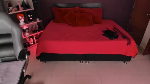 Vero Milf online show from July 11, 9:07 pm