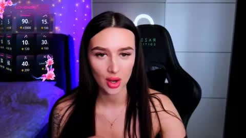 Veronica online show from February 25, 1:36 pm