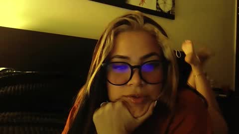 Vero online show from March 11, 4:59 am