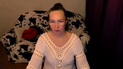 Snapshot of veronicadevries chatting on October 9, 9:53 pm Veronica online show from October 9, 9:53 pm