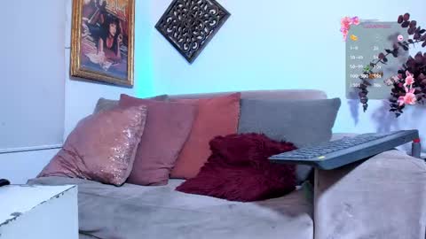 Veronica Gills online show from February 28, 7:25 pm