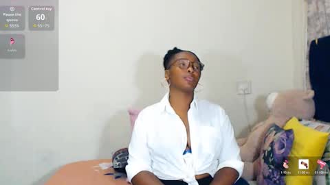 veronicarod1 online show from April 3, 10:39 pm