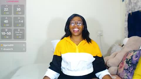 veronicarod1 online show from April 13, 8:13 pm