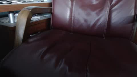 Erik online show from March 12, 6:00 pm