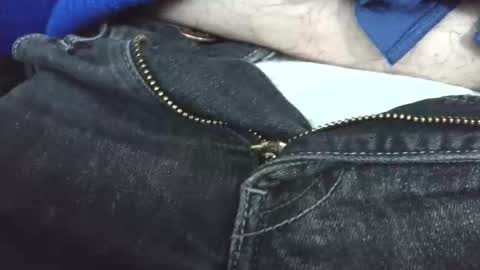 Erik online show from March 5, 10:24 am