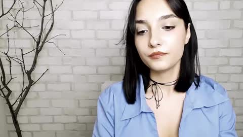 Ana online show from March 11, 3:12 pm