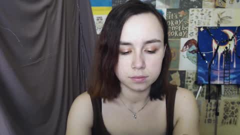 veryveryvery_shy online show from February 26, 9:55 am