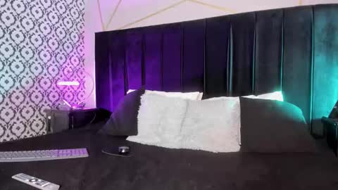 Sthefanny online show from September 25, 12:01 pm