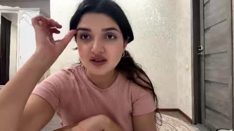Izzabel online show from July 28, 8:52 pm