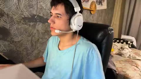 vialeras online show from September 16, 1:18 am