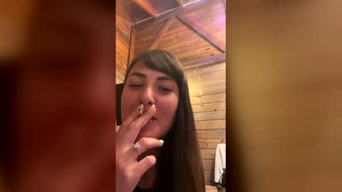 vibe_prive3 online show from March 22, 11:42 pm