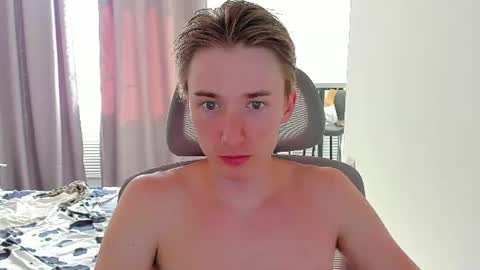 vibemygirl online show from June 30, 10:47 am