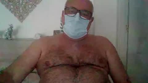 vic_manu online show from April 13, 7:12 am