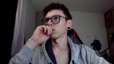 Vicent Brais online show from December 12, 7:08 am