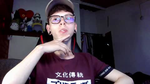 Vicent Brais online show from February 5, 8:57 pm