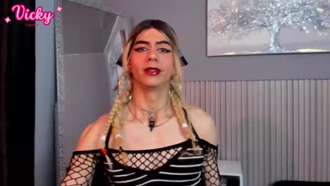  Vicky  online show from February 20, 2:19 pm