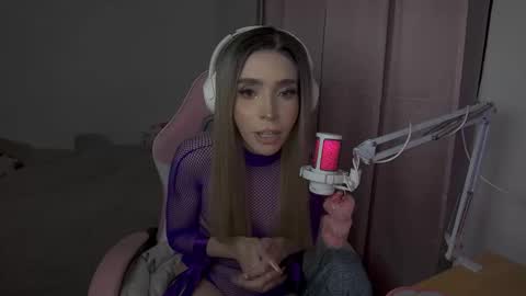 vickydoll28 online show from January 5, 3:32 am