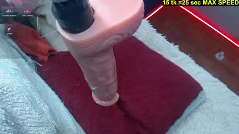 vickytera777 online show from April 17, 9:50 pm