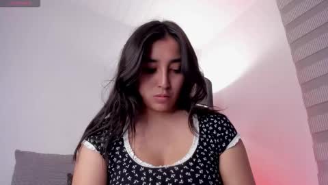 Victoria  online show from January 13, 6:37 pm