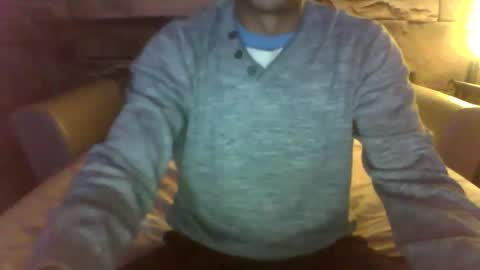 Snapshot of victor_1486 chatting on September 10, 10:00 pm victor_1486 online show from September 10, 10:00 pm