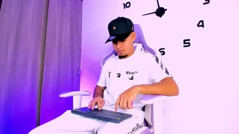 victor have a nice day ... online show from March 27, 1:12 pm