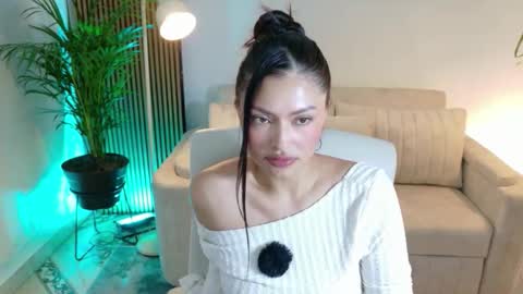 victoria online show from January 7, 5:29 pm