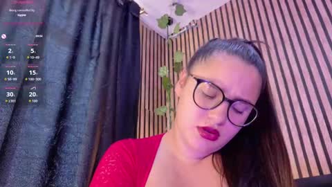 victorira online show from October 2, 9:02 pm