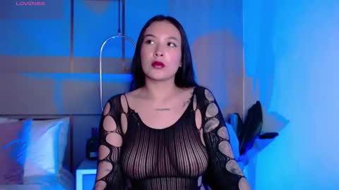Snapshot of victoria_collinns chatting on October 24, 12:06 pm Victoria Collins online show from October 24, 12:06 pm