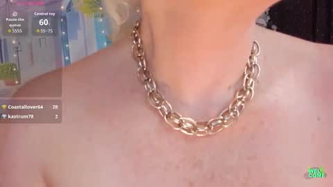 diorvictoria9 online show from October 28, 8:10 pm