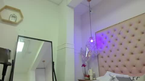 victoria_kitt online show from June 7, 7:19 pm