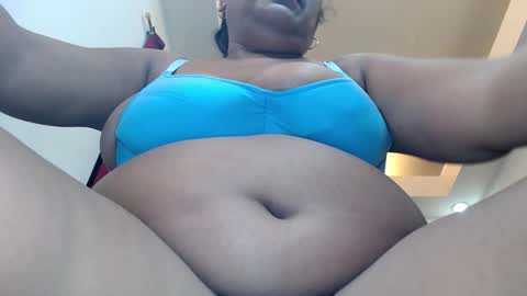 victoria_louisexxx online show from December 18, 1:39 pm