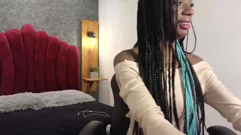 Vicky  online show from October 8, 9:54 pm