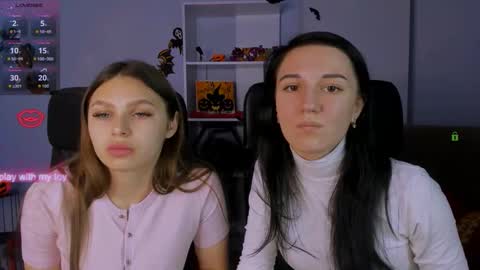 Snapshot of victoria_pretty_ chatting on October 20, 7:19 pm Victoria online show from October 20, 7:19 pm