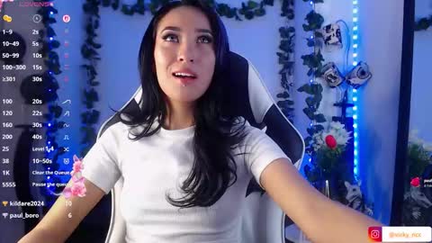 Victoria  online show from October 18, 3:54 am