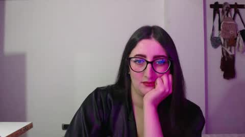 Victoria online show from February 24, 9:29 pm