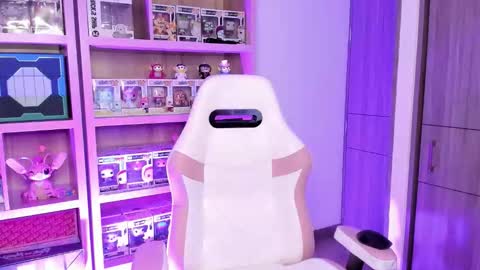 Victoria online show from February 26, 4:05 am