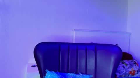 victoria online show from December 16, 10:16 pm